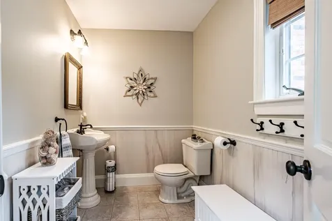 18 Herrick Road Gorham ME 04038