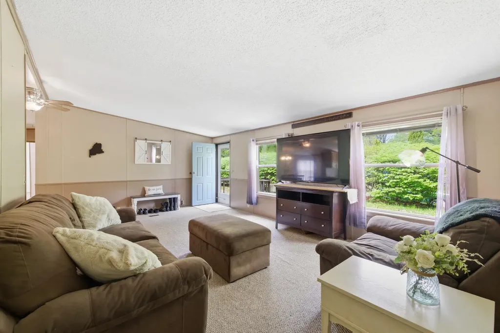 1 Boundary Way Kennebunk ME 04043