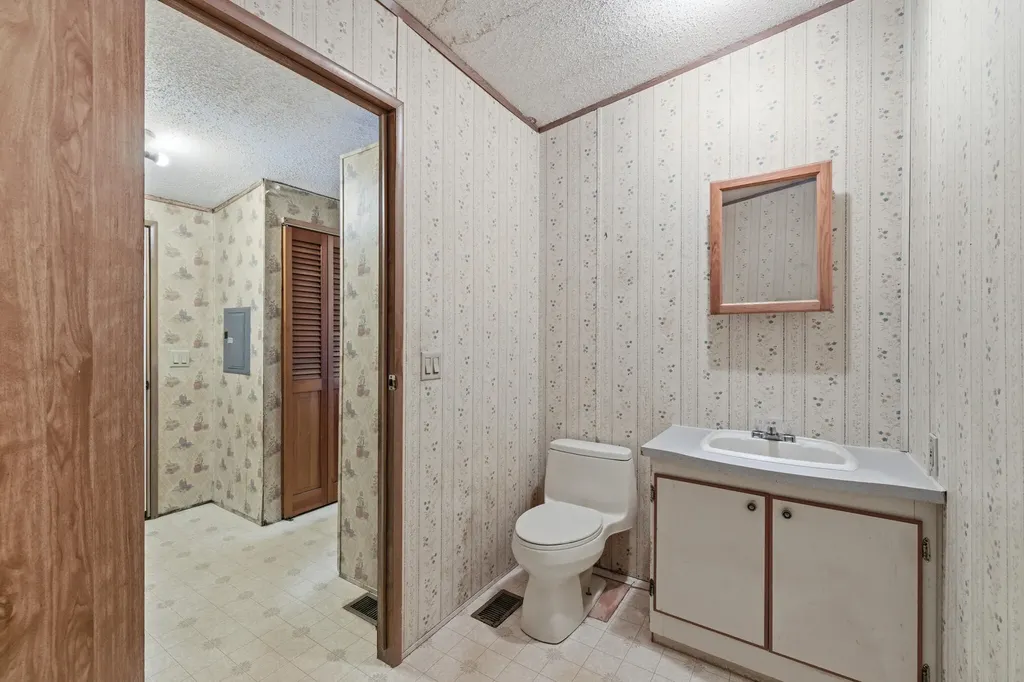 1 Boundary Way Kennebunk ME 04043