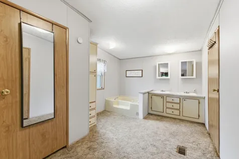 1 Boundary Way Kennebunk ME 04043