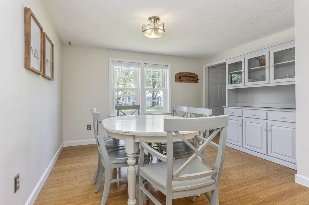 3 Pilgrim Lane Saco ME 04072