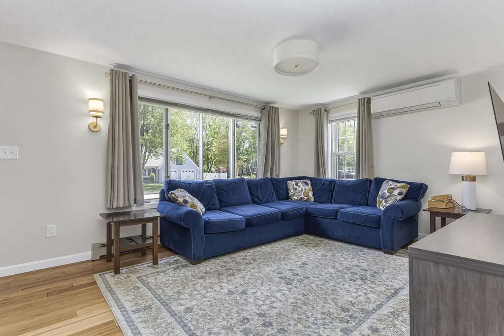 3 Pilgrim Lane Saco ME 04072