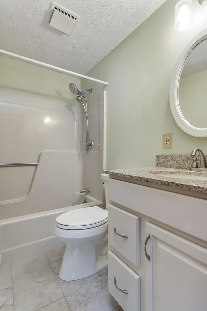 3 Pilgrim Lane Saco ME 04072