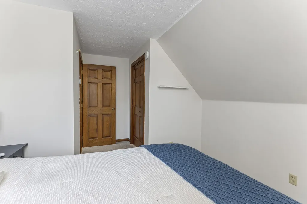 3 Pilgrim Lane Saco ME 04072