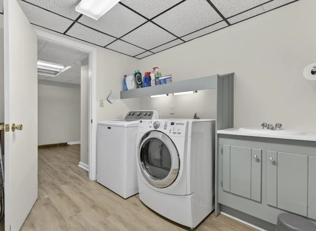 3 Pilgrim Lane Saco ME 04072