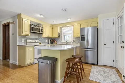 3 Pilgrim Lane Saco ME 04072