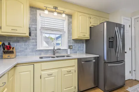 3 Pilgrim Lane Saco ME 04072
