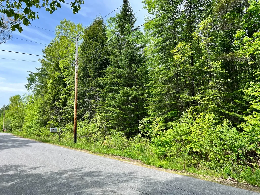 235 Weeks Road Richmond ME 04357