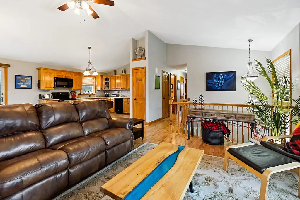52 Alfalfa Road Sidney ME 04330