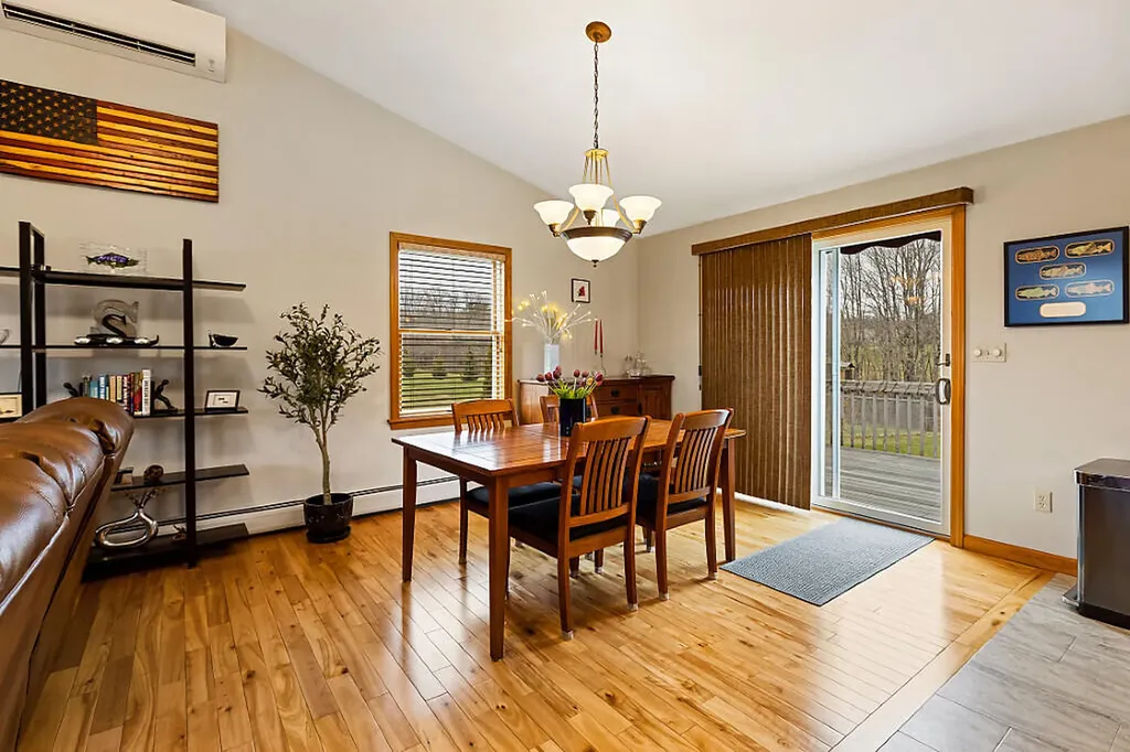 52 Alfalfa Road Sidney ME 04330