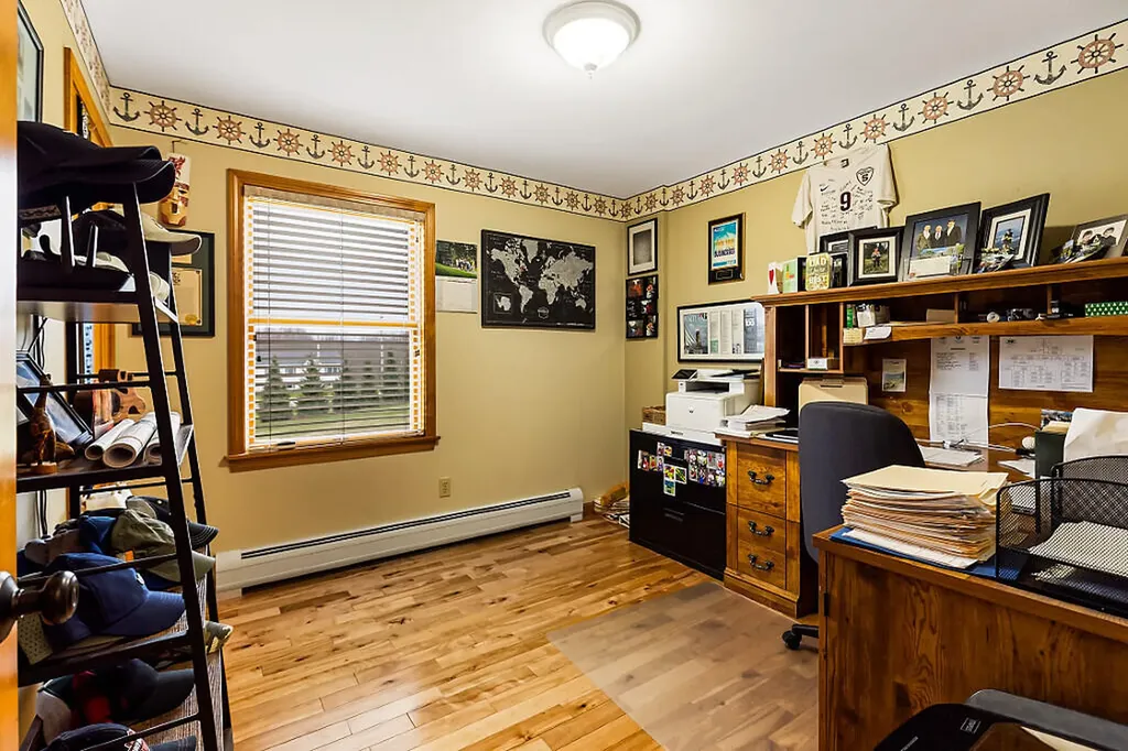 52 Alfalfa Road Sidney ME 04330