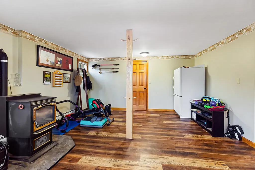 52 Alfalfa Road Sidney ME 04330