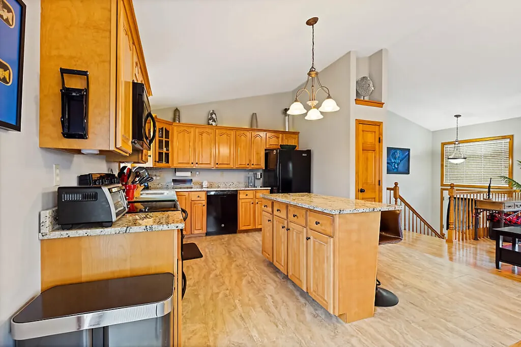 52 Alfalfa Road Sidney ME 04330
