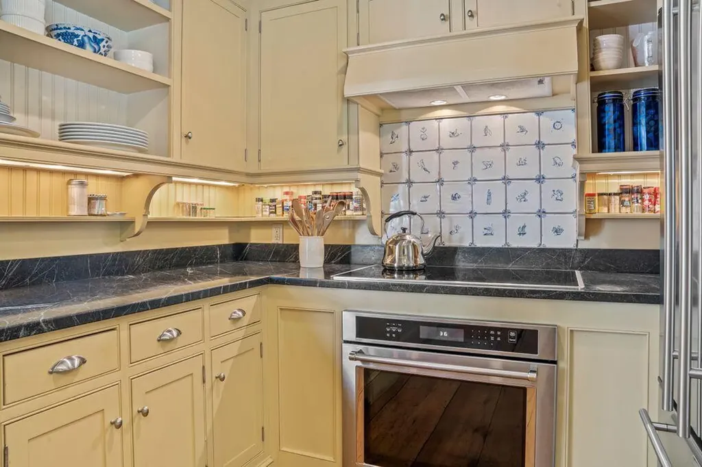 7 Storer Street Kennebunk ME 04043