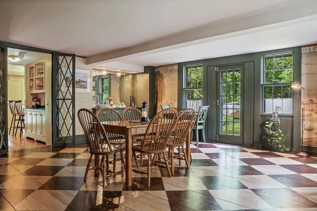 7 Storer Street Kennebunk ME 04043