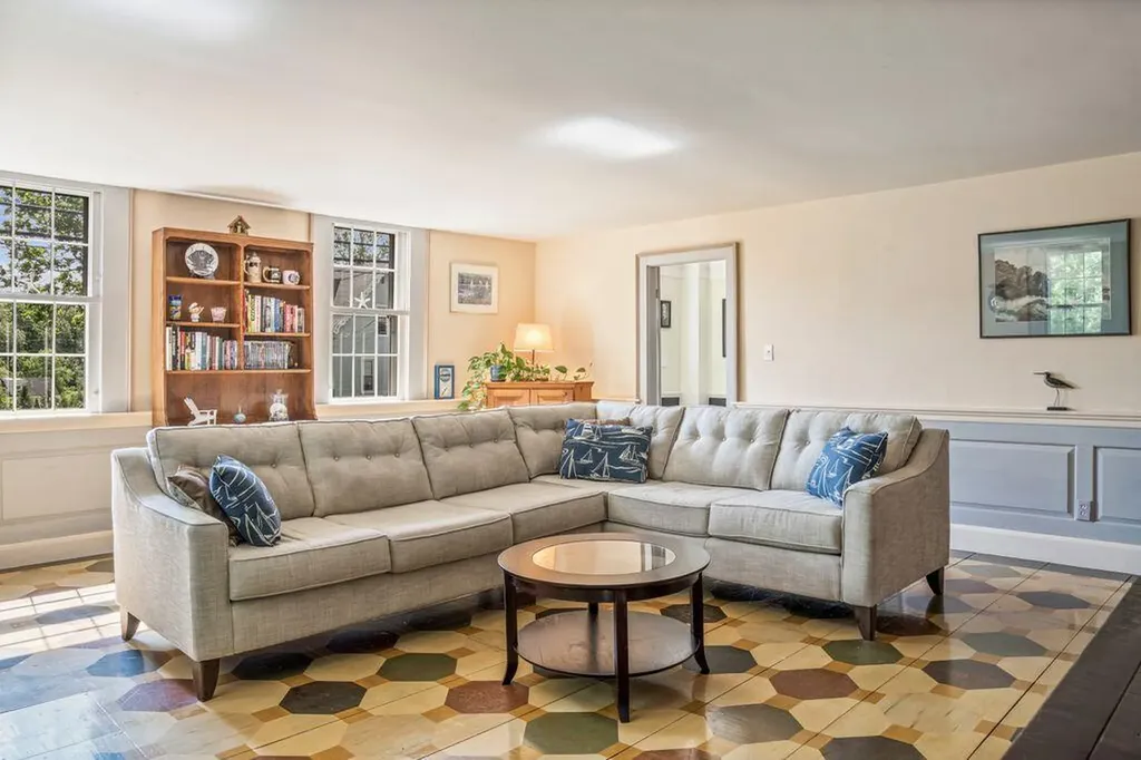 7 Storer Street Kennebunk ME 04043