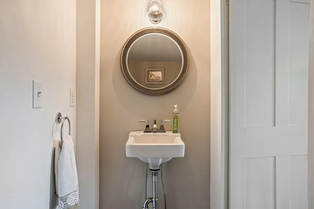 7 Storer Street Kennebunk ME 04043