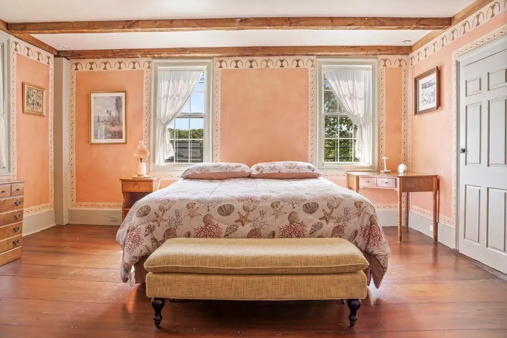 7 Storer Street Kennebunk ME 04043