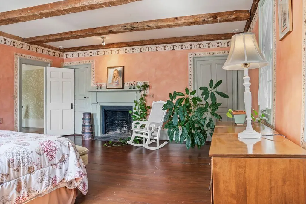 7 Storer Street Kennebunk ME 04043