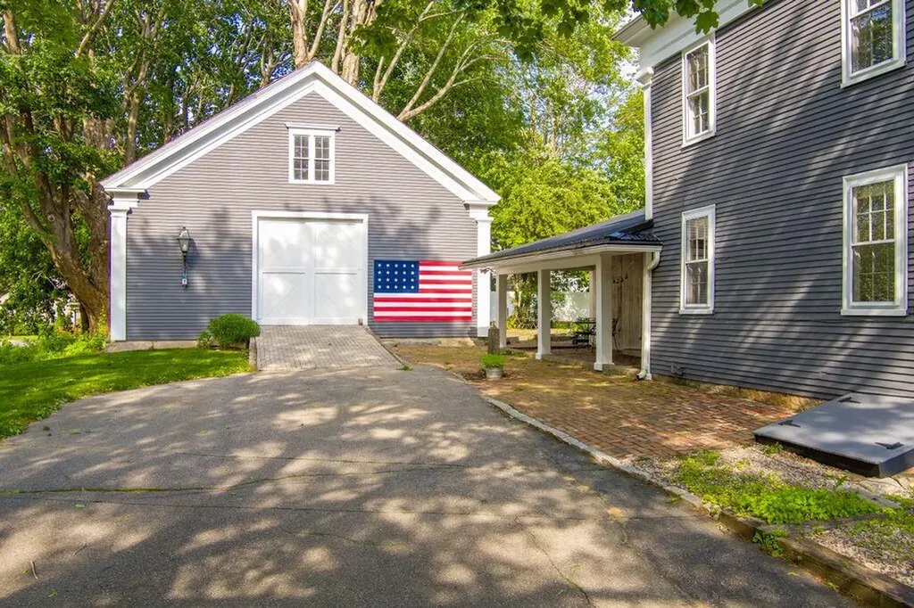 7 Storer Street Kennebunk ME 04043