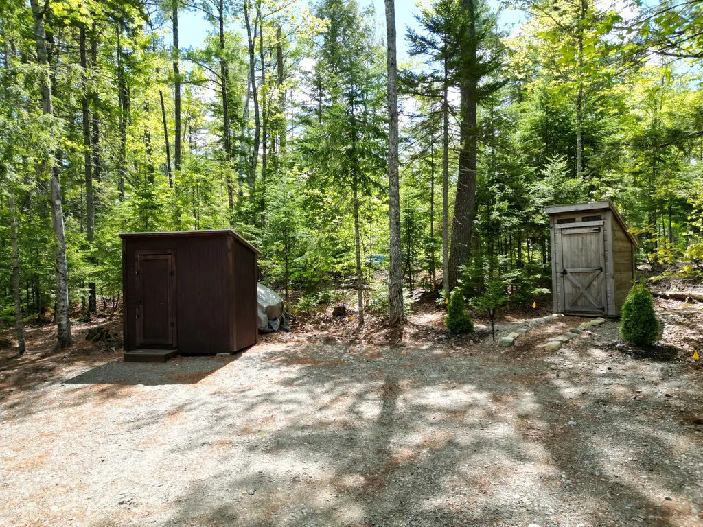 147 Woodcock Drive Lincoln ME 04457