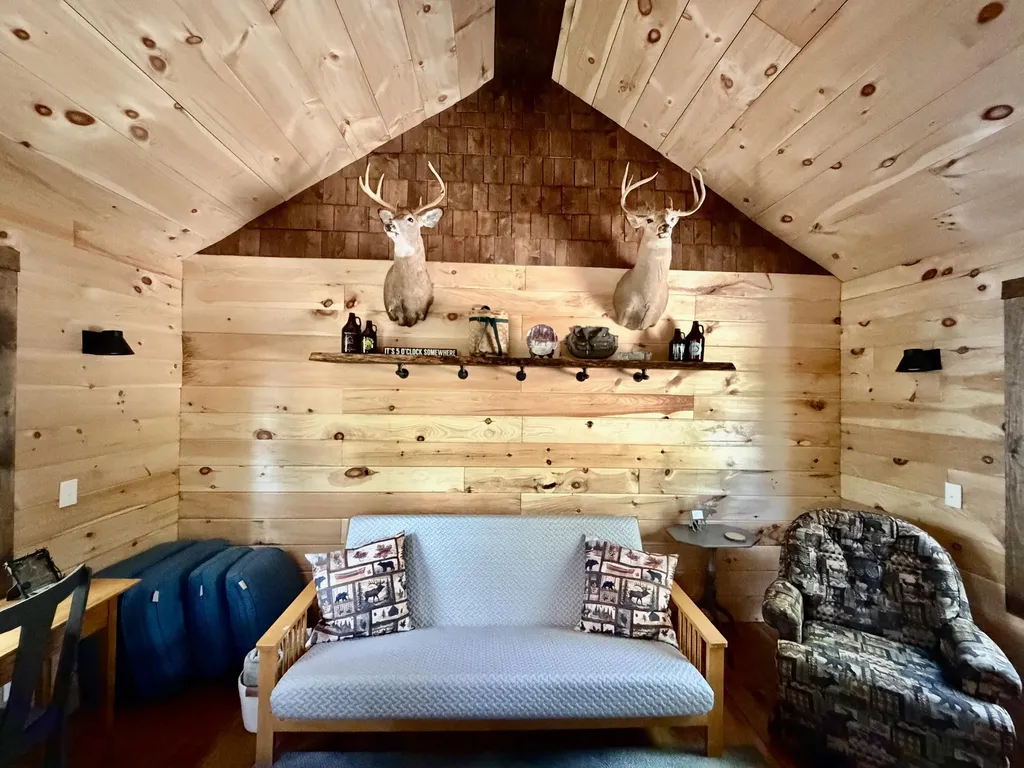 147 Woodcock Drive Lincoln ME 04457