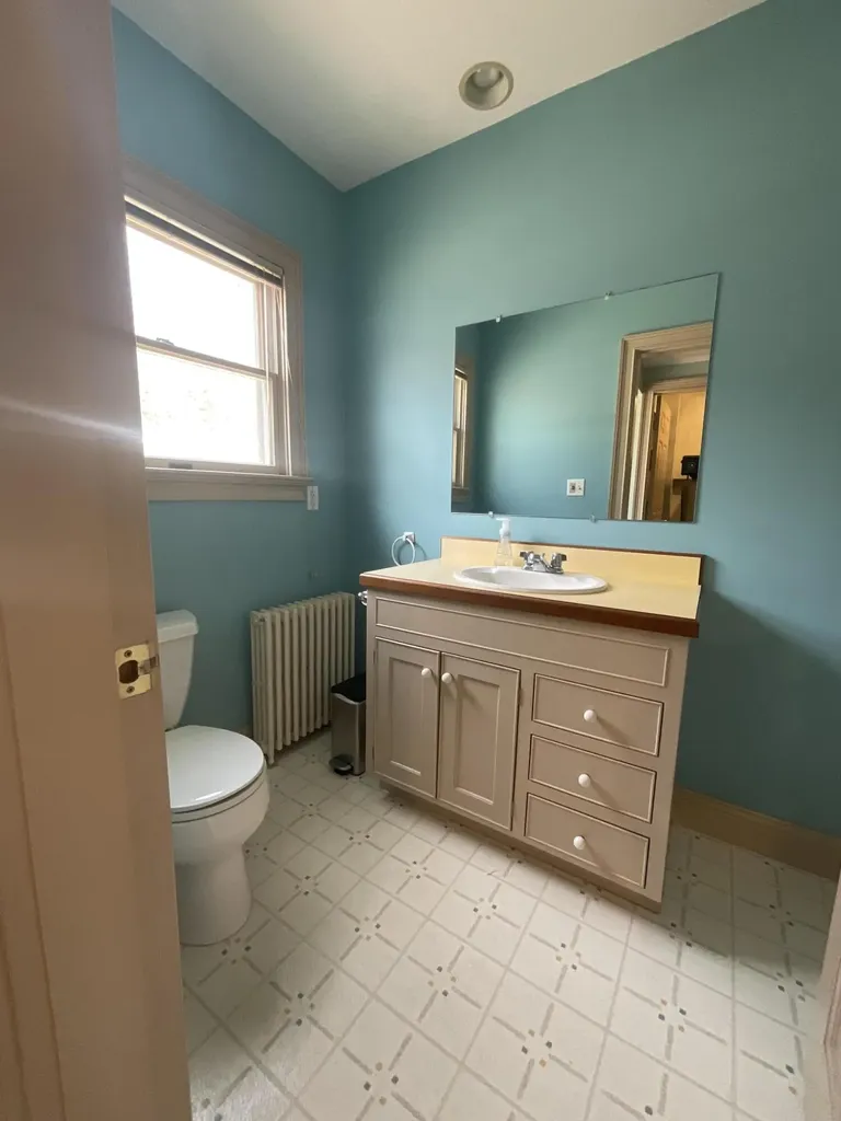 2122 Atlantic Highway Lincolnville ME 04849