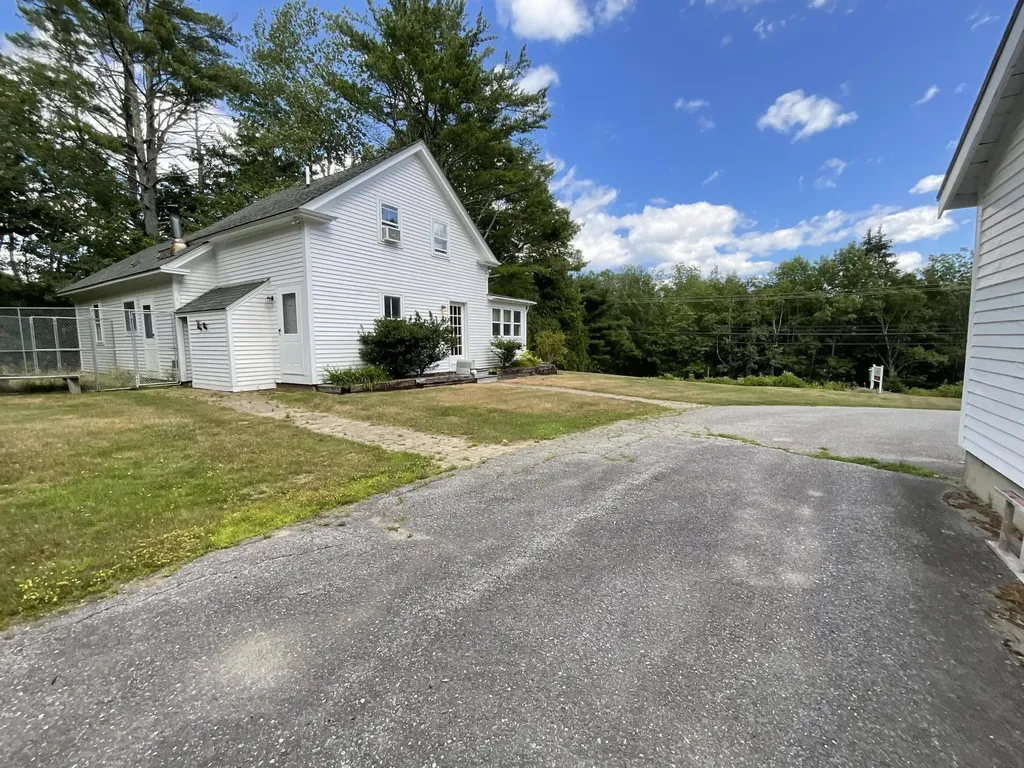 2122 Atlantic Highway Lincolnville ME 04849