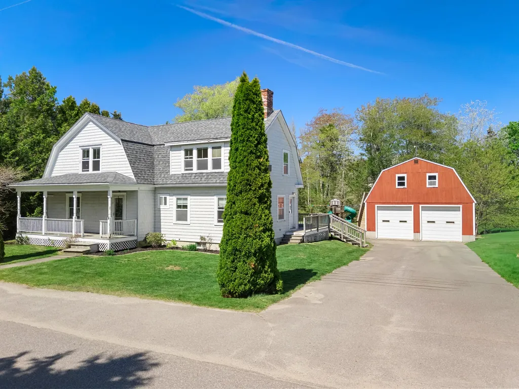 15 Watts Avenue Saint George ME 04860
