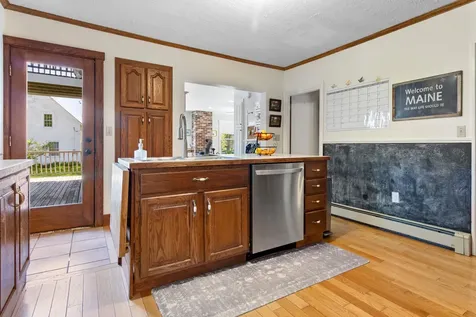 15 Watts Avenue Saint George ME 04860