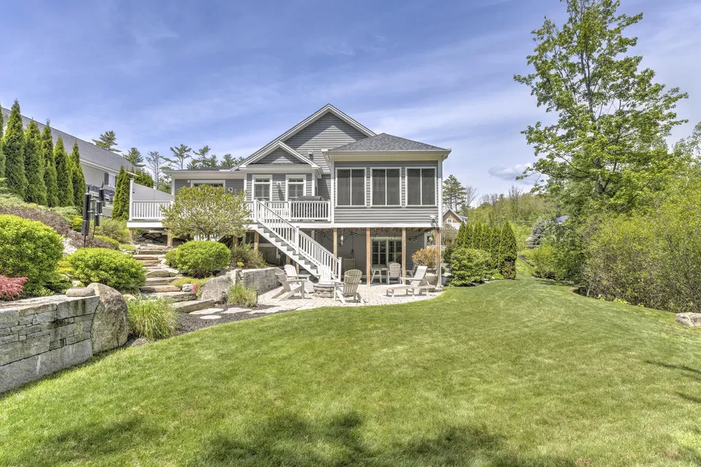 84 Magnolia Lane Yarmouth ME 04096
