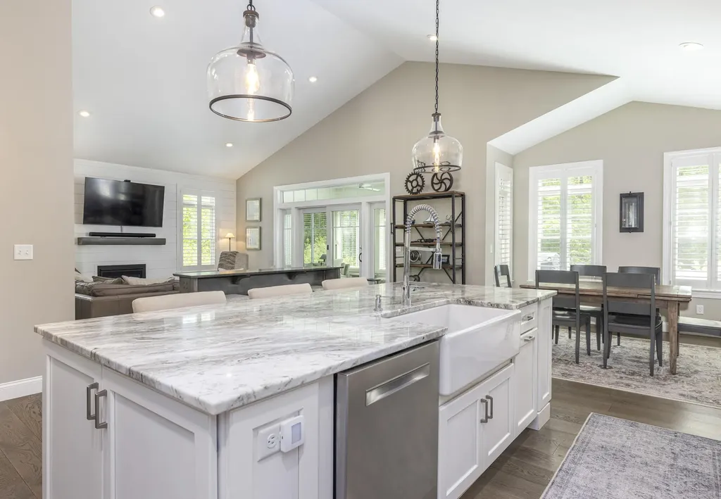 84 Magnolia Lane Yarmouth ME 04096