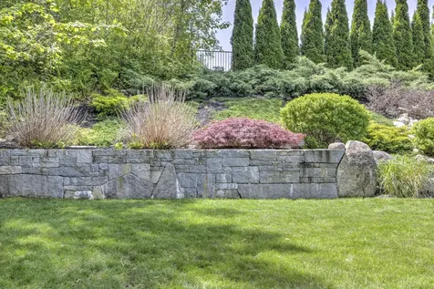 84 Magnolia Lane Yarmouth ME 04096