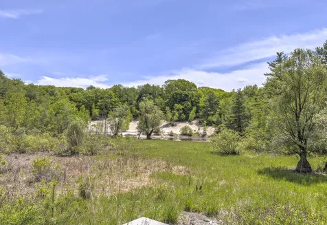 84 Magnolia Lane Yarmouth ME 04096