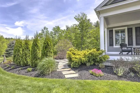 84 Magnolia Lane Yarmouth ME 04096