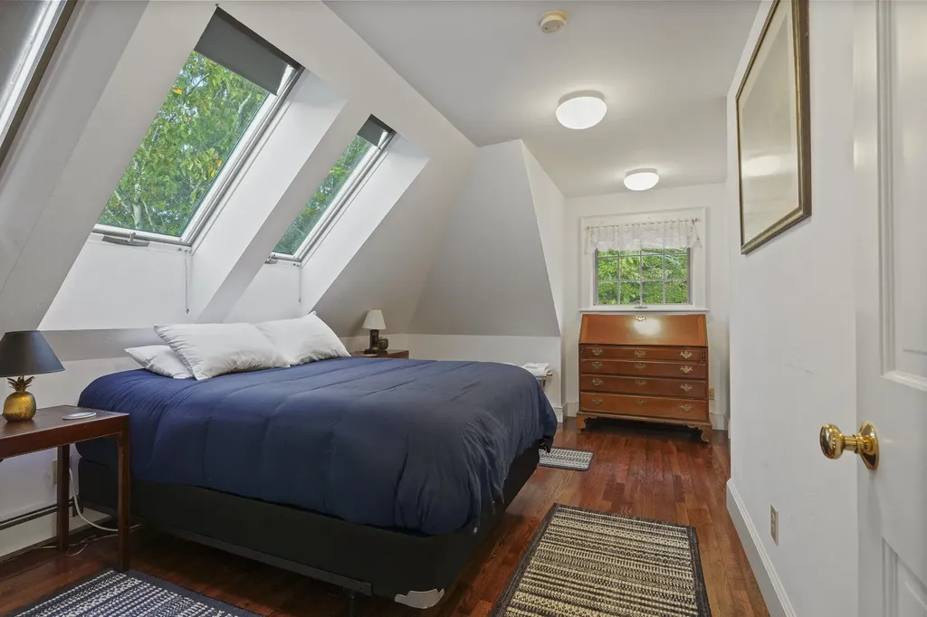 26 Miradon Lane Southport ME 04576