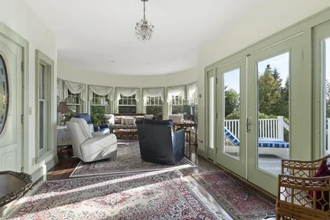 26 Miradon Lane Southport ME 04576
