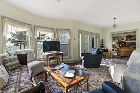 26 Miradon Lane Southport ME 04576