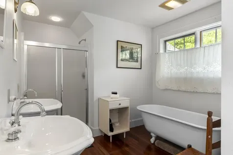 26 Miradon Lane Southport ME 04576
