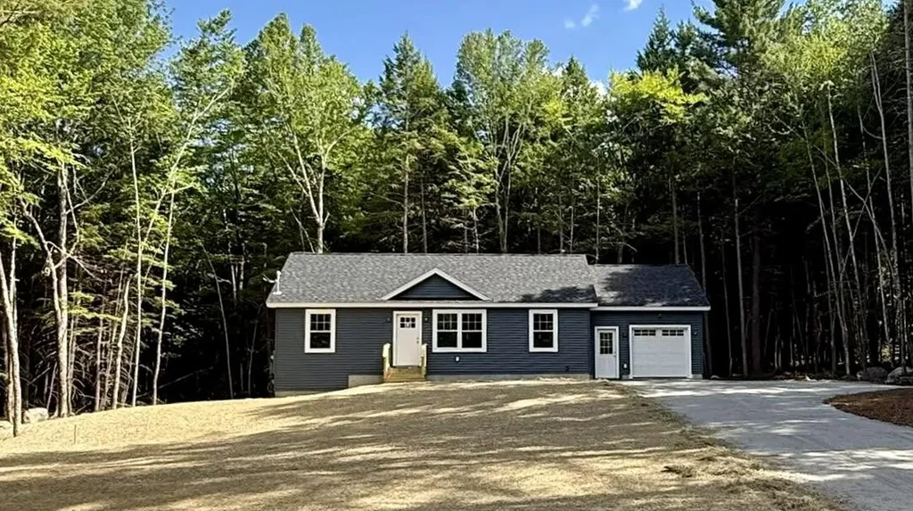 28 Beechwood Lane Bridgton ME 04009