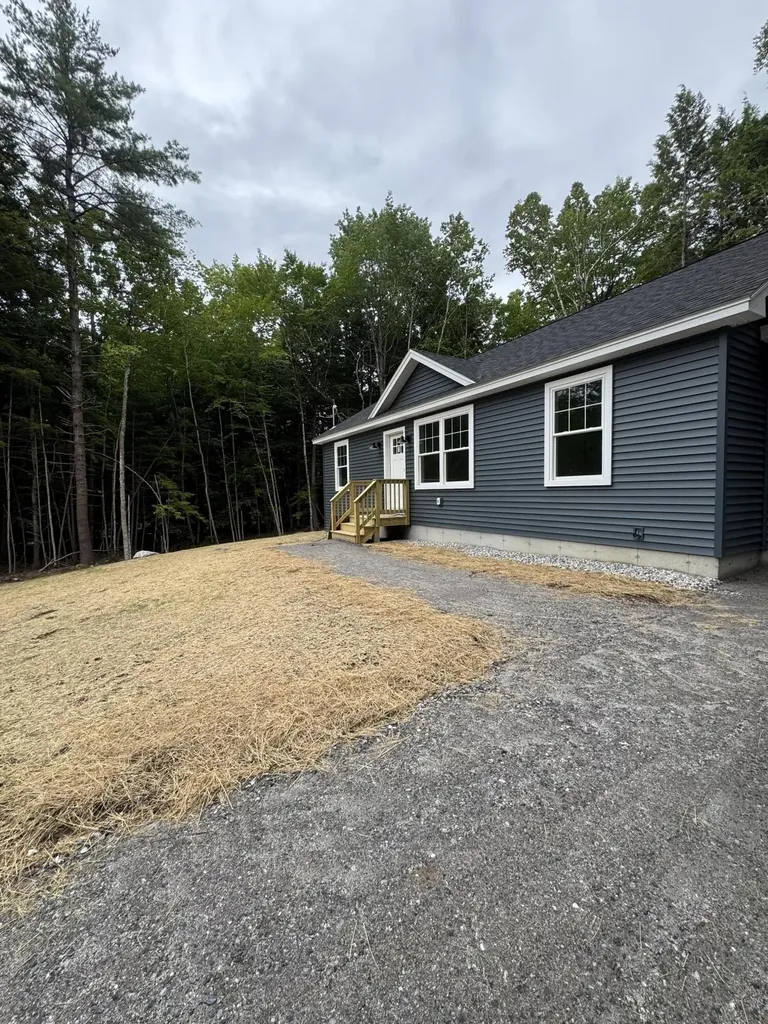28 Beechwood Lane Bridgton ME 04009
