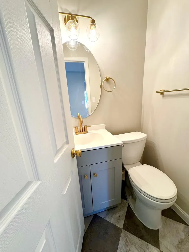 330 Main Street Biddeford ME 04005