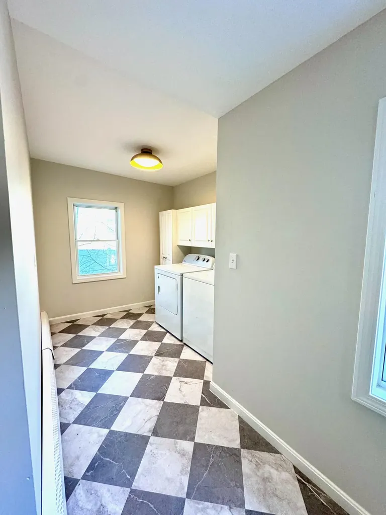 330 Main Street Biddeford ME 04005