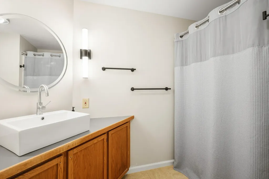 31 Concord Place Cape Elizabeth ME 04107