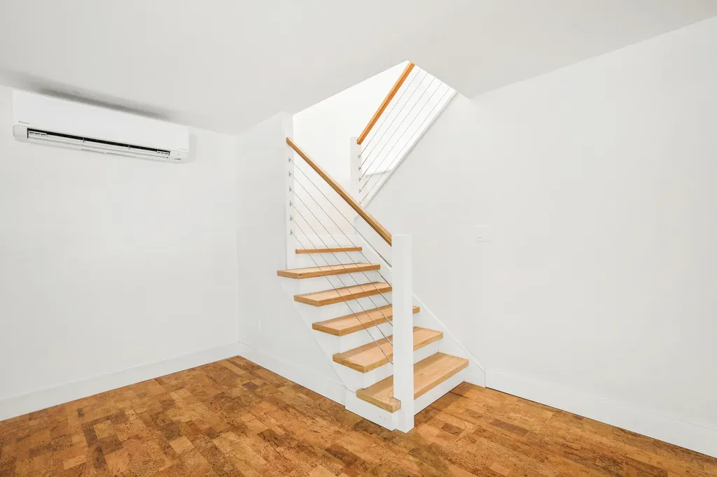 31 Concord Place Cape Elizabeth ME 04107