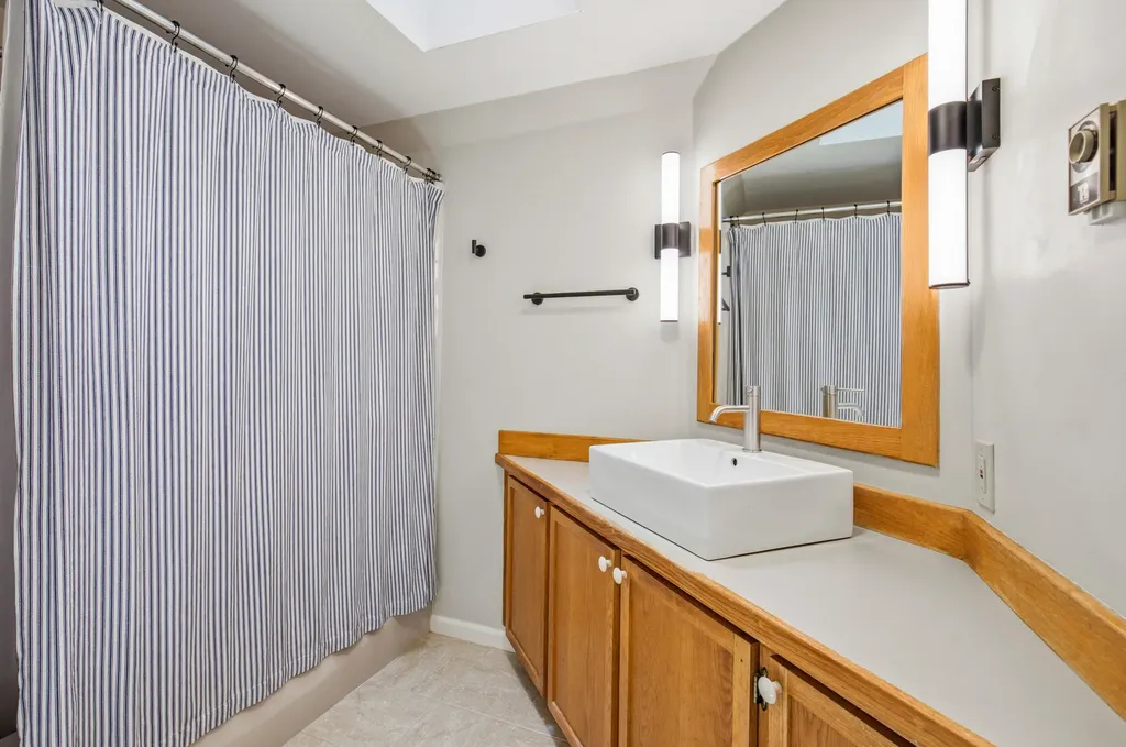 31 Concord Place Cape Elizabeth ME 04107