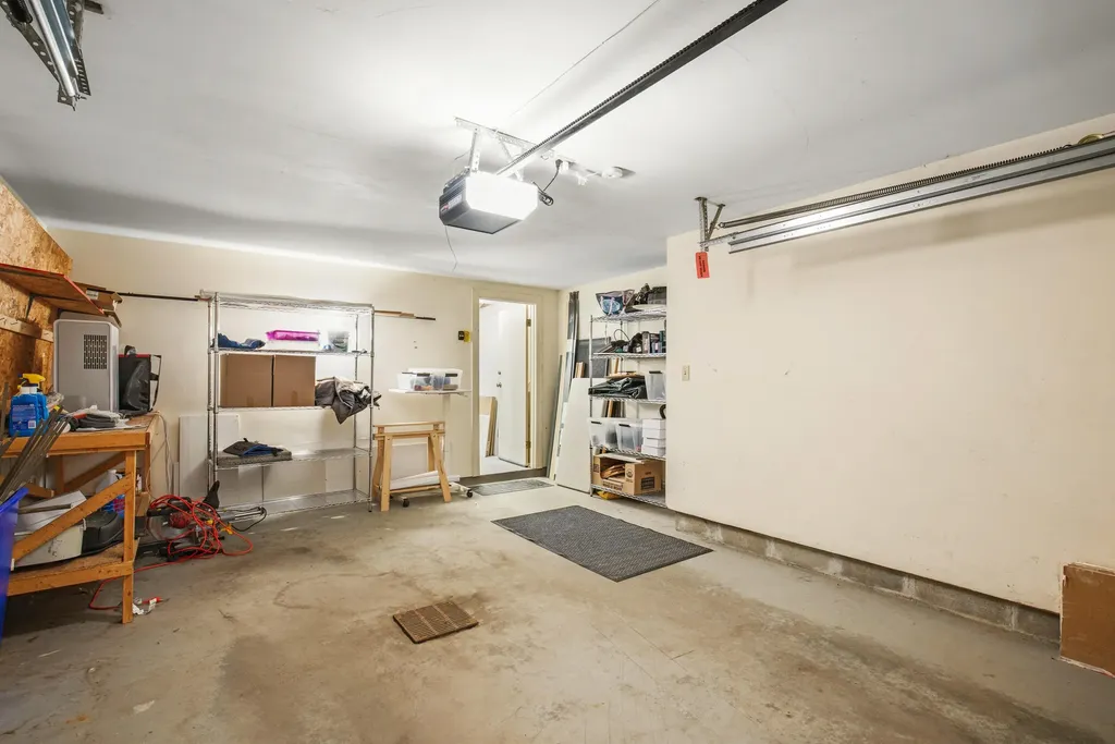 31 Concord Place Cape Elizabeth ME 04107