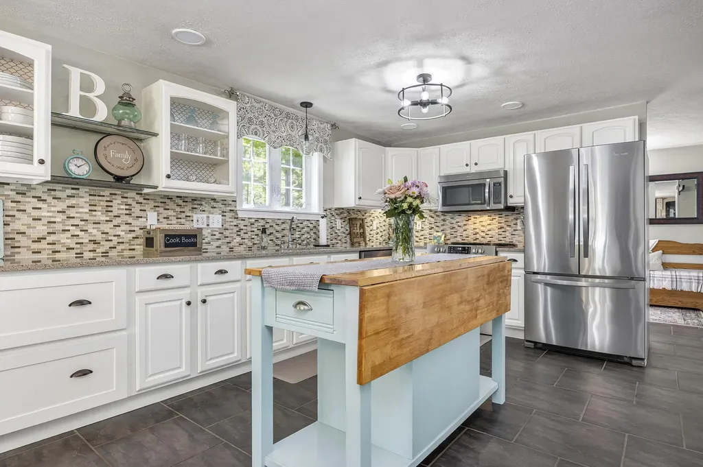 62 Wescott Road Gorham ME 04038