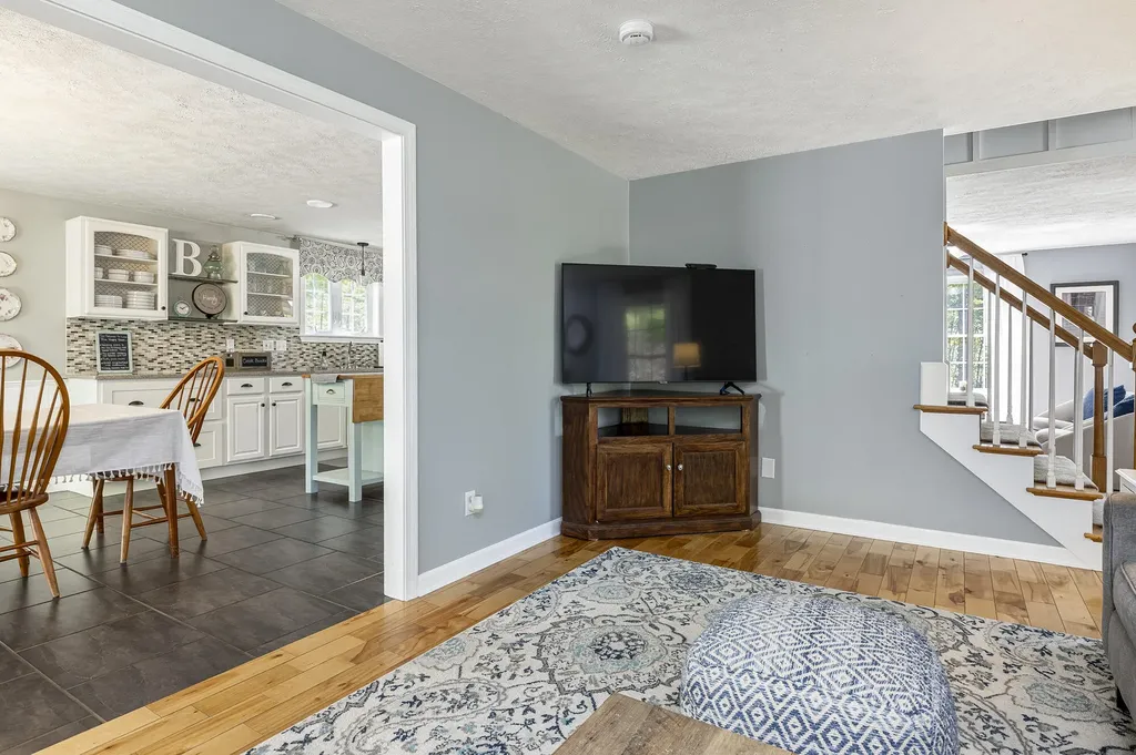 62 Wescott Road Gorham ME 04038