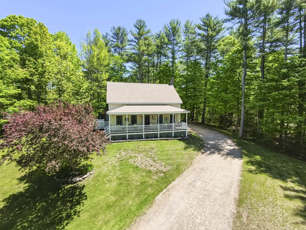 62 Wescott Road Gorham ME 04038